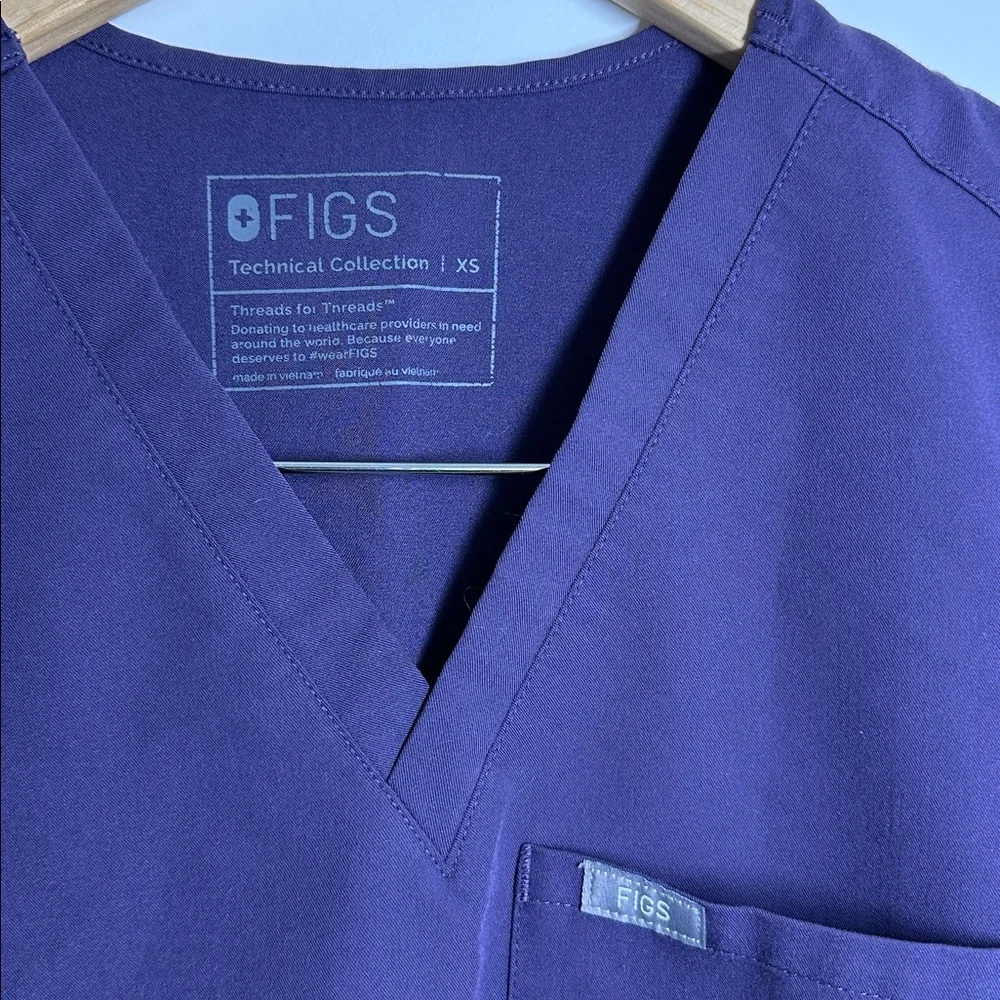 Figs women’s technical